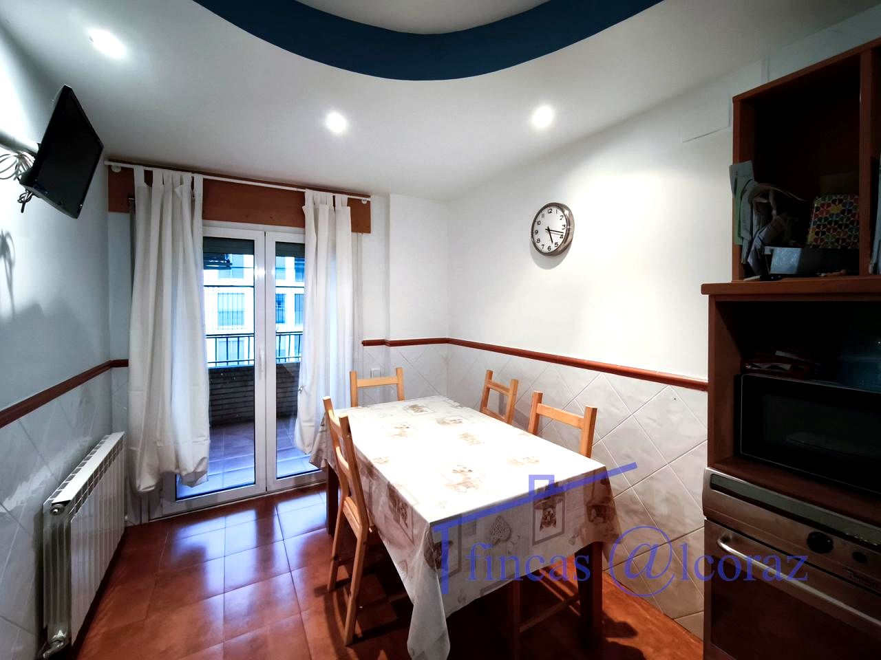 Piso en Calle Ingeniero Montaner, Huesca, Huesca de 130 m2