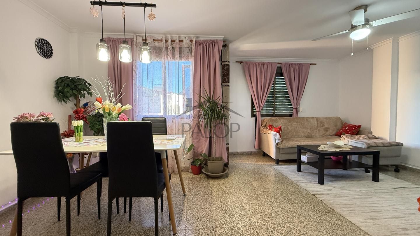 Piso en Tavernes de la Valldigna, Valencia de 92 m2