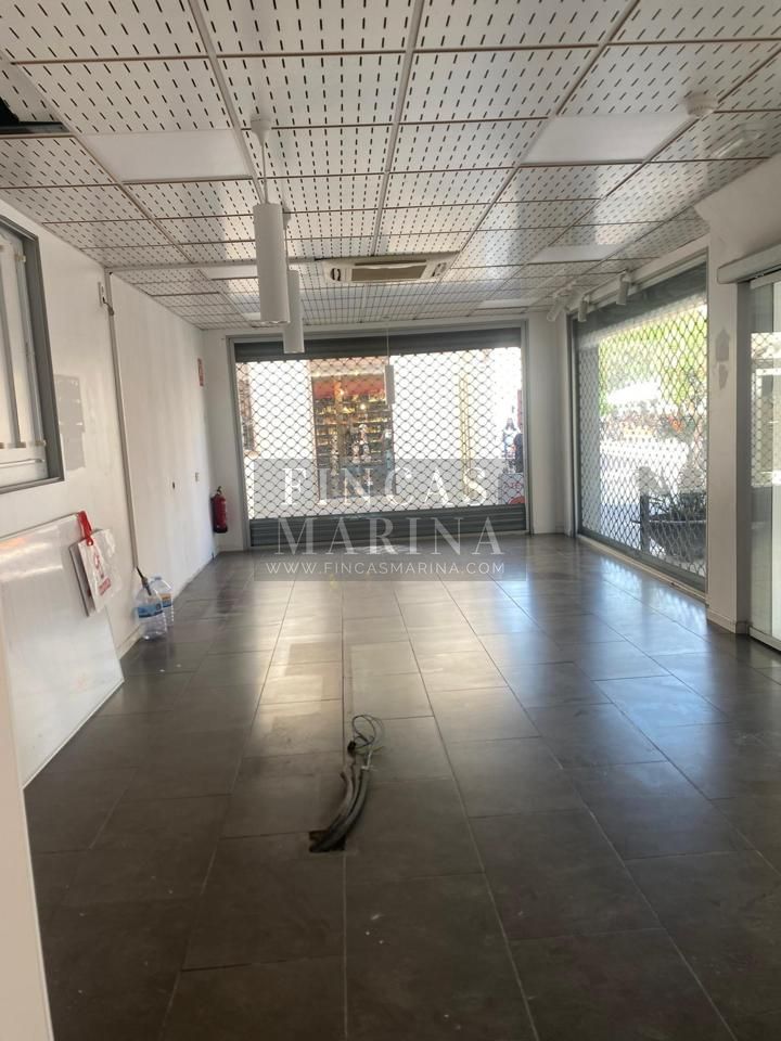 Local en Gavà, Barcelona de 100 m2