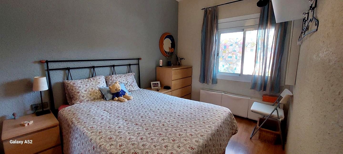 pisos en barcelona · carrer-d'escocia-08016 250000€