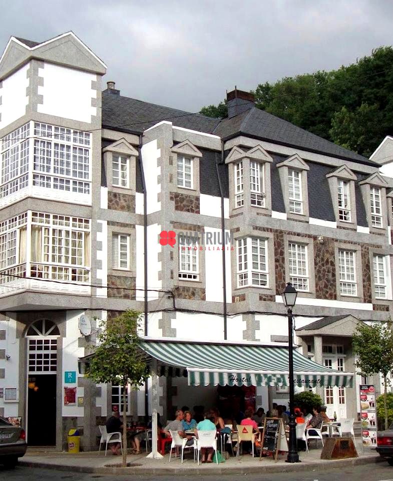 Edificio en Rúa do Salvador, Samos, Lugo de 893 m2