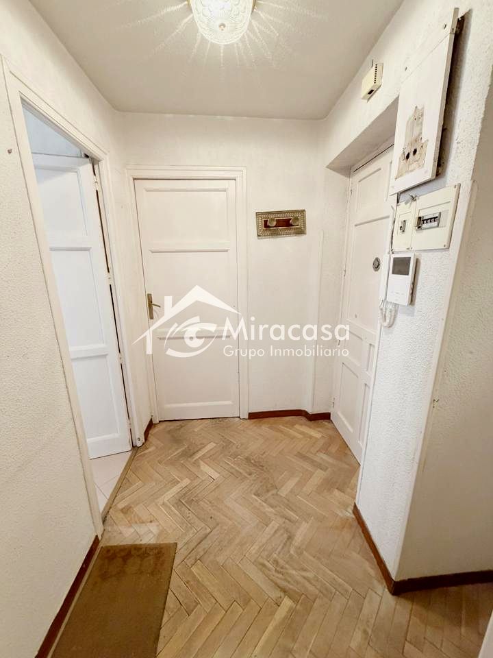 Piso en Calle de los Fundadores, Madrid, Madrid de 54 m2