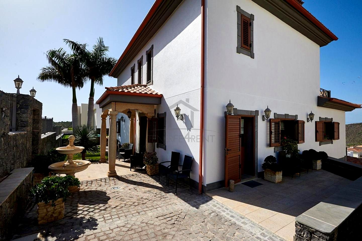 Casa / chalet en Calle la Rioja, Costa Adeje, Santa Cruz de Tenerife de 1040 m2