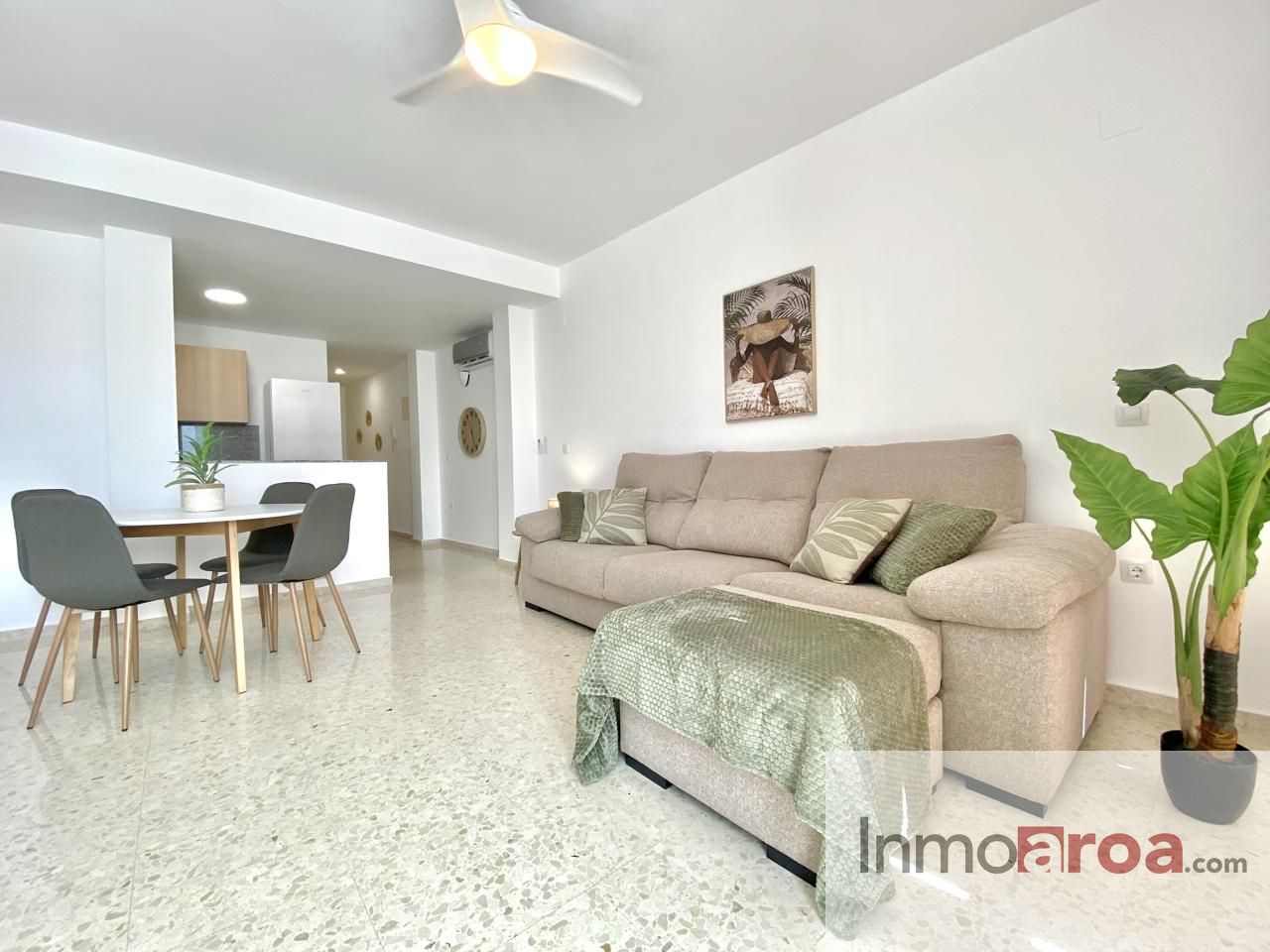 Piso en Avinguda dels Hostalets, Puçol, Valencia de 85 m2