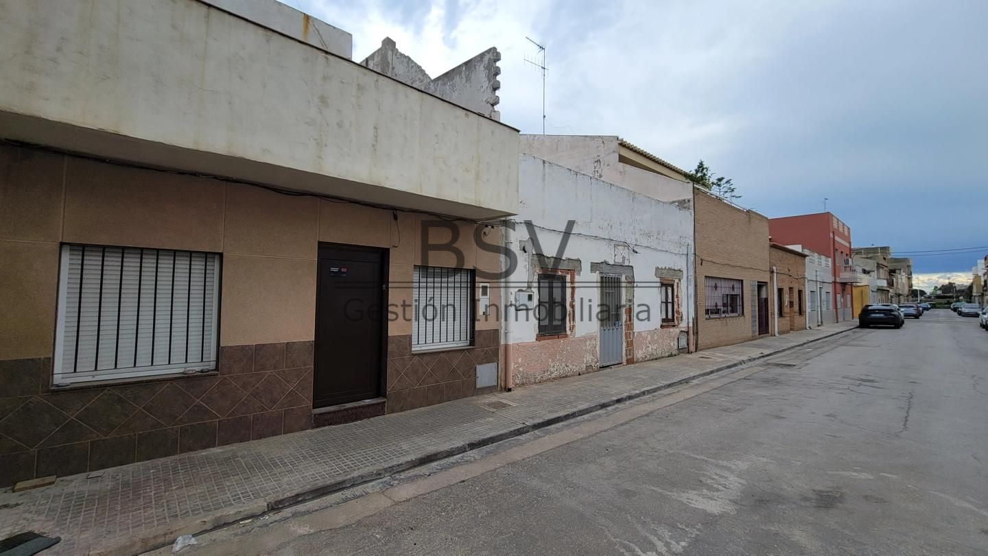 Casa / chalet en Carrer l'Horta 41, Port de Sagunt, Valencia de 159 m2