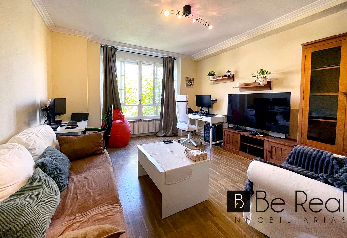 Piso en Calle Jacinto Benavente, Villanueva de la Cañada, Madrid de 46 m2
