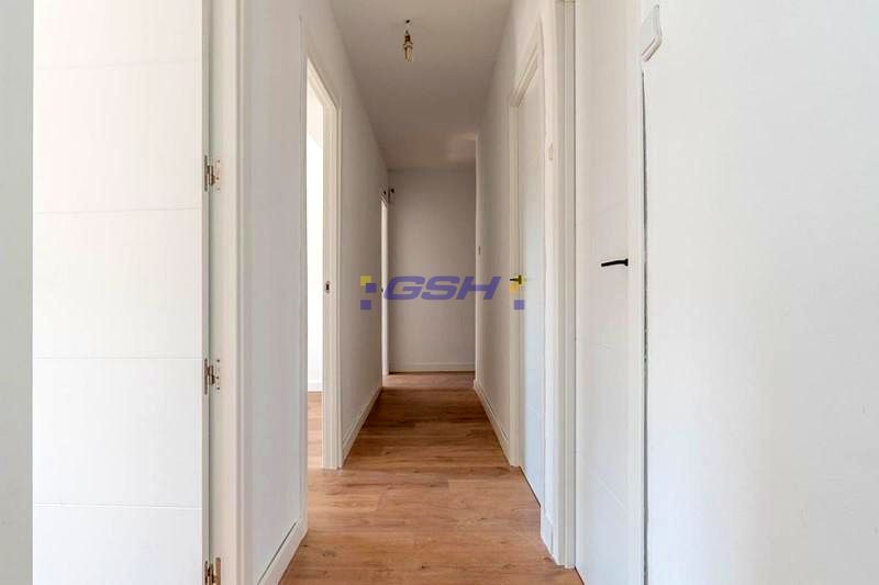 Piso en Calle Castellón, Armilla, Granada de 76 m2