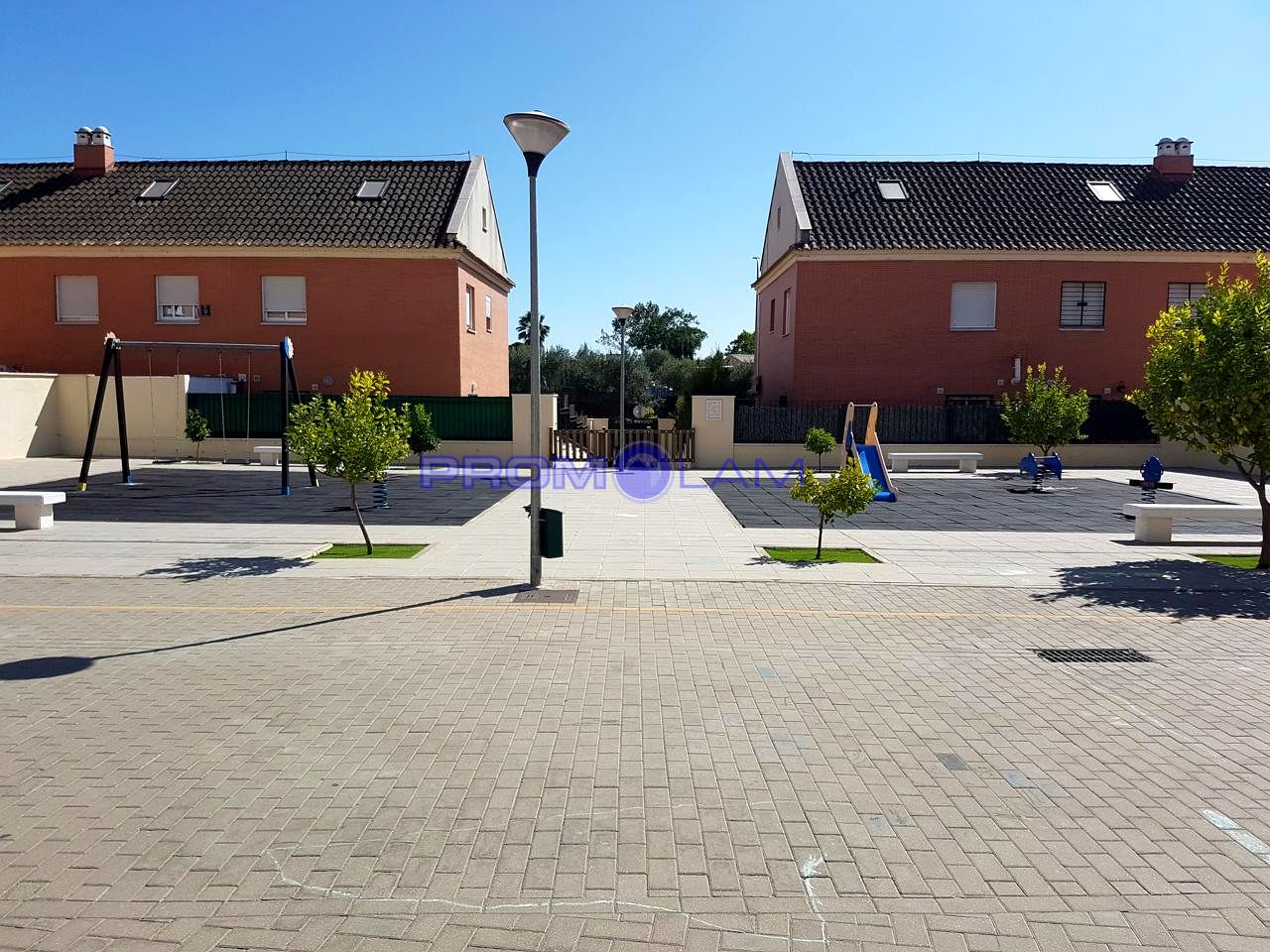 villas en coria-del-rio · los-naranjos 220000€