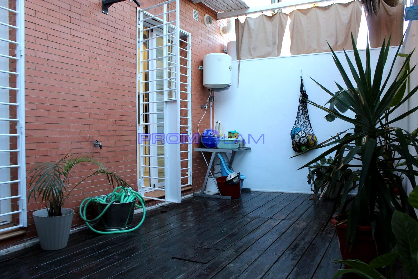 villas en coria-del-rio · los-naranjos 220000€