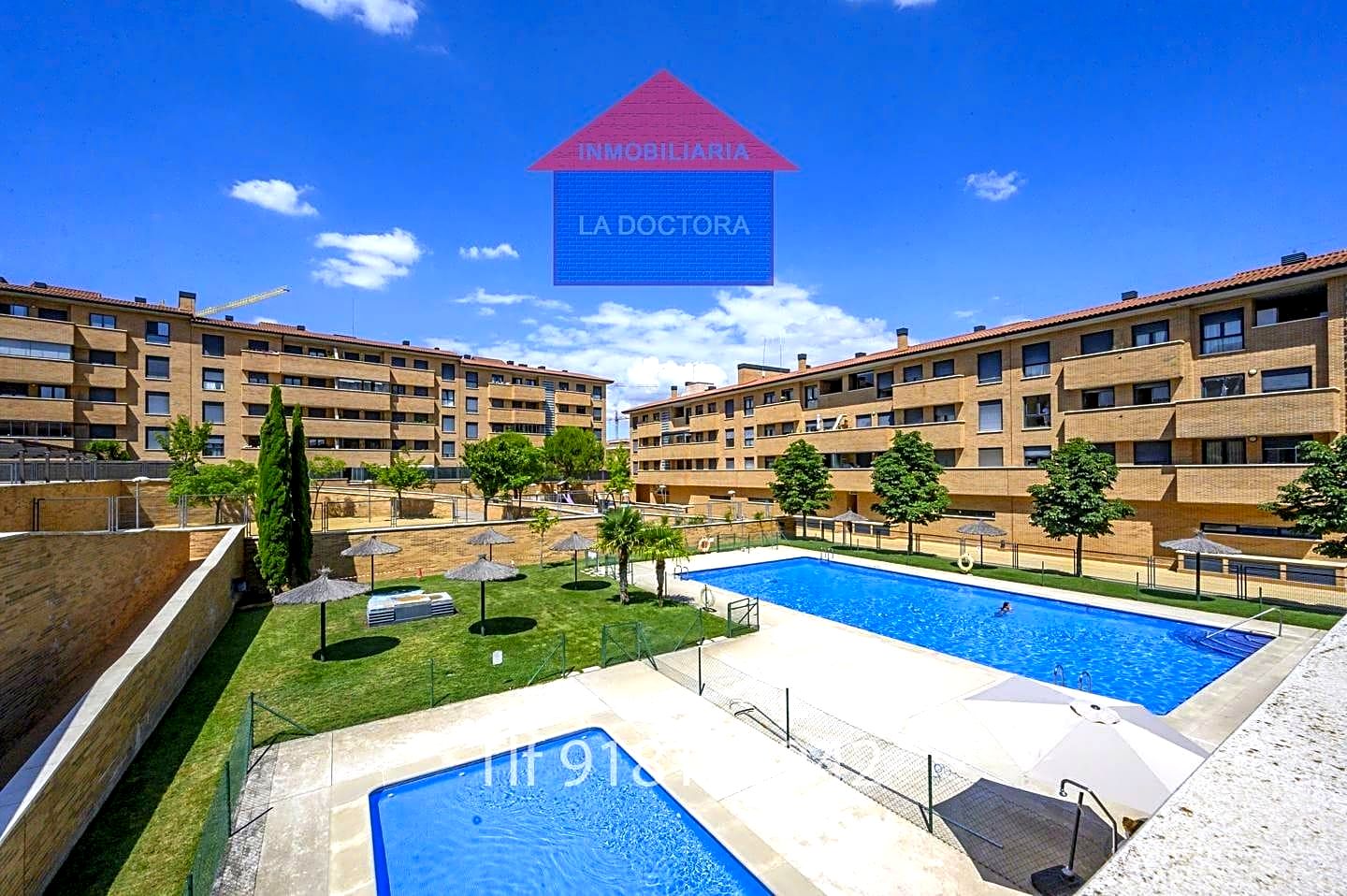 Piso en Avenida de San Andres, Navalcarnero, Madrid de 78 m2