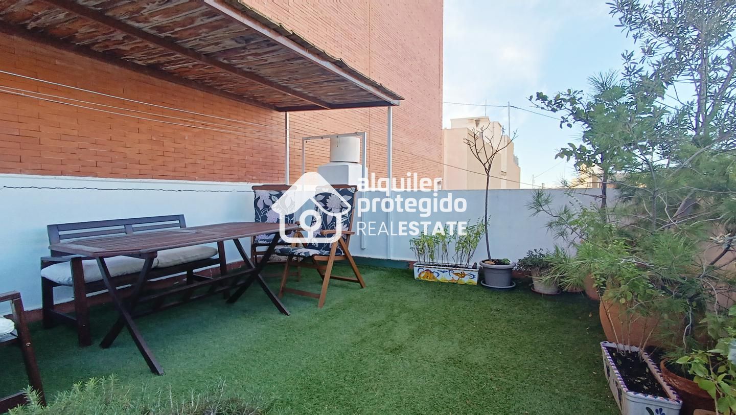 casas-adosadas en san-vicente-del-raspeig · centro 415000€