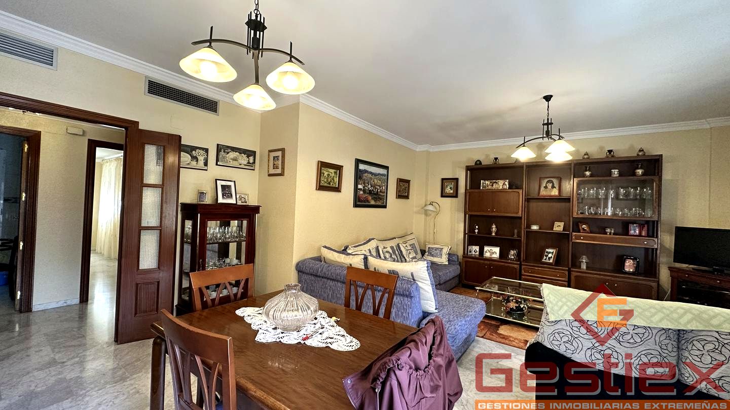 Piso en Almendralejo, Badajoz de 190 m2