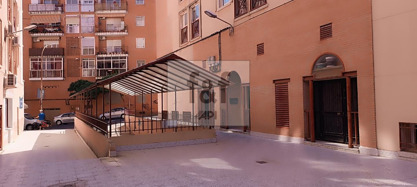 Plaza de parking en Calle San Isidoro, Plasencia, Cáceres de 19 m2