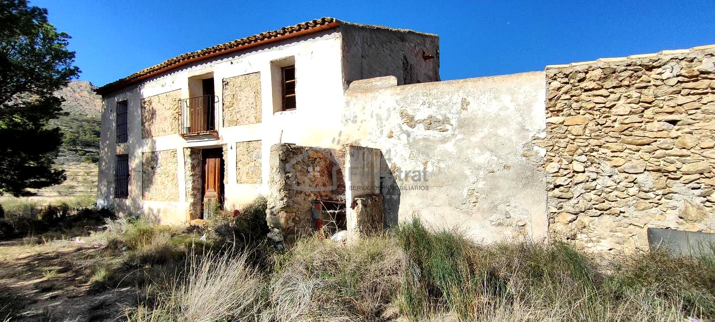 Casa rústica en Partida Figueret, Relleu, Alicante de 237 m2