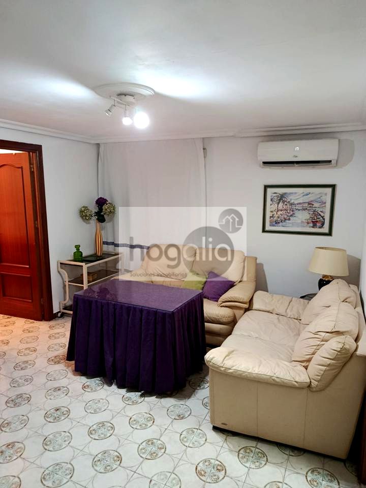 Flat in TIRO DE LINEA-LA JUNCAL, Sevilla, Sevilla of 70 m2