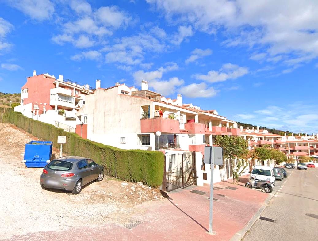 Plaza de parking en Calle Ágave, Arroyo de La Miel, Málaga de 27 m2