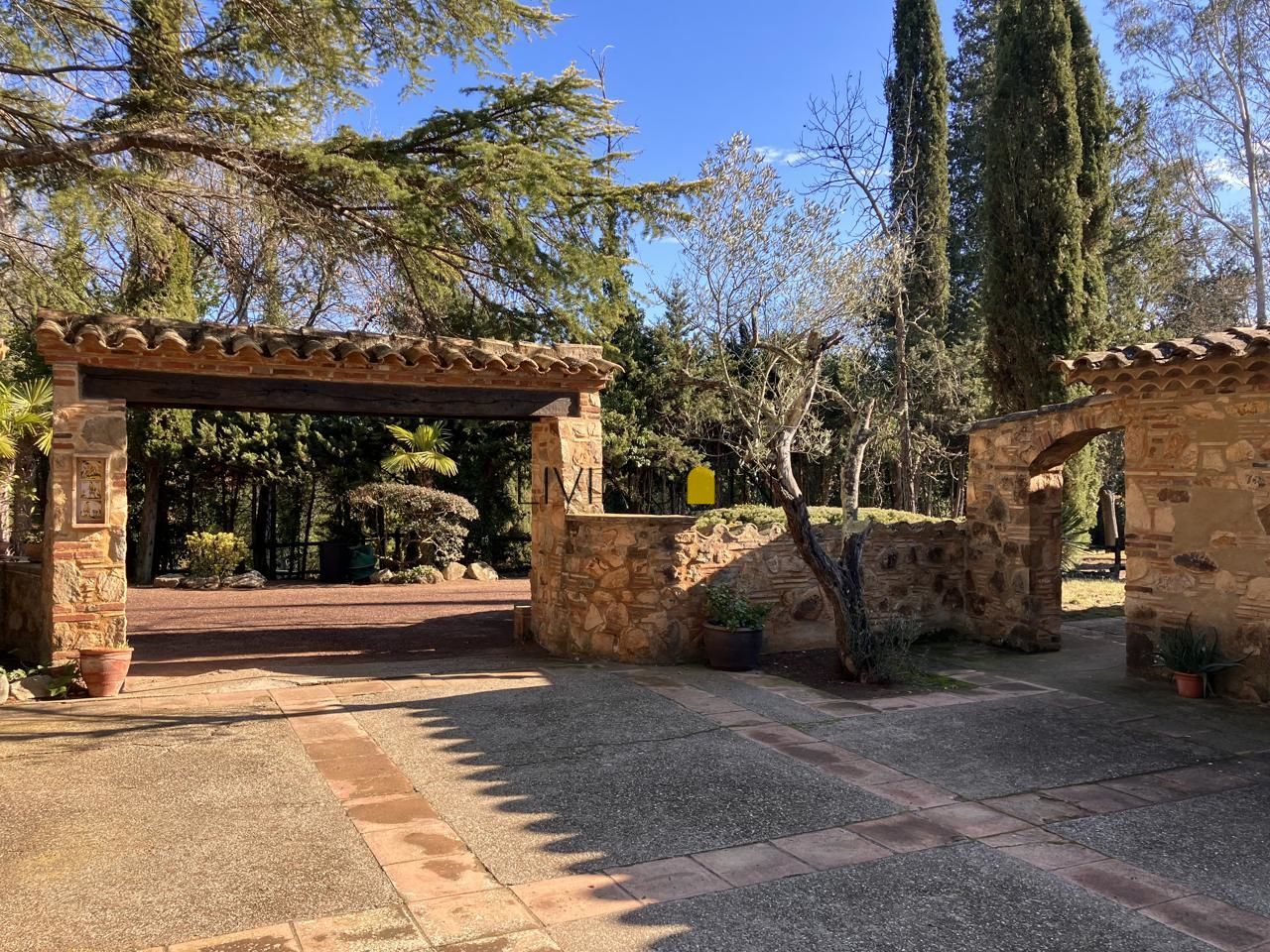 fincas-rusticas en caldes-de-malavella · montana 7500000€