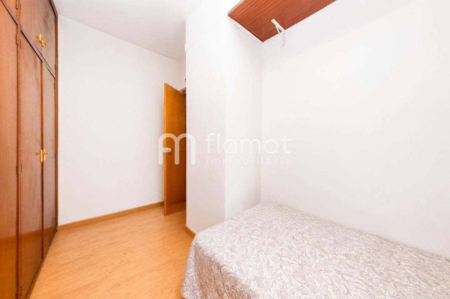 pisos en barcelona · avinguda-de-sant-ramon-nonat-08028 200000€