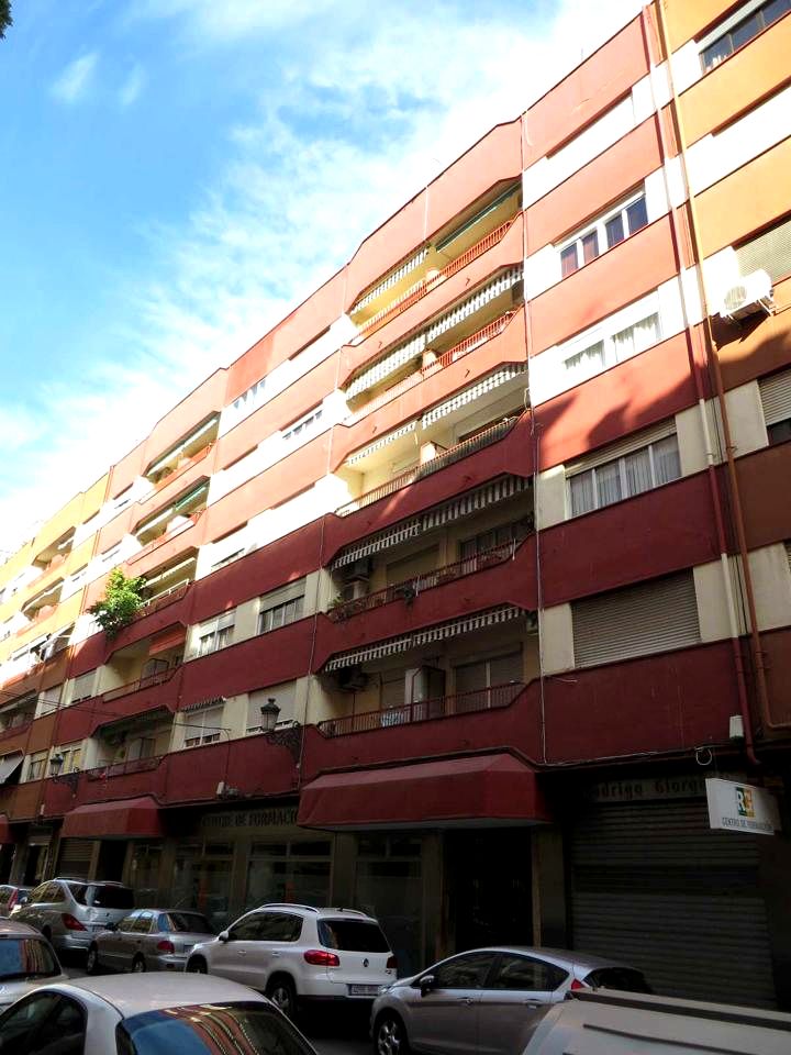 Flat in Carrer del Marqués de Campo, València, Valencia of 87 m2