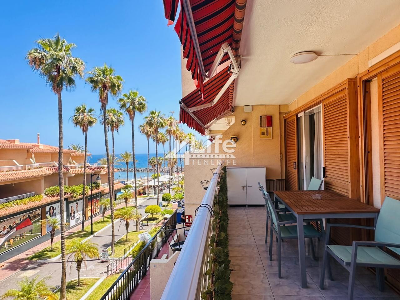 Piso en Avenida las Américas, Arona, Santa Cruz de Tenerife de 74 m2