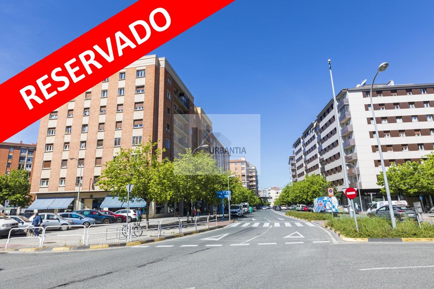 Piso en Calle Monasterio de la Oliva, Pamplona, Navarra de 123 m2