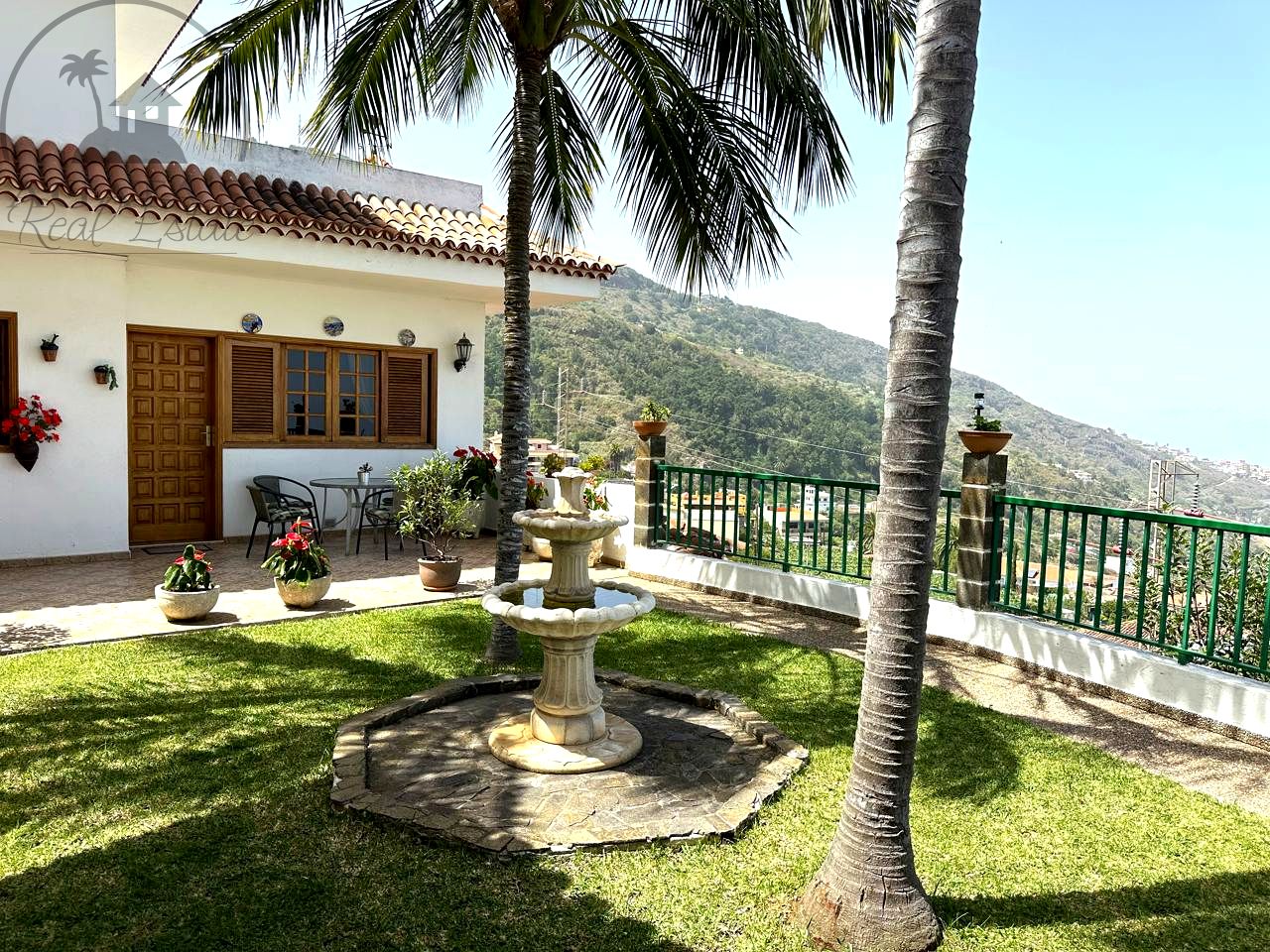 Casa / chalet en ICOD DE LOS VINOS, Santa Cruz de Tenerife de 391 m2