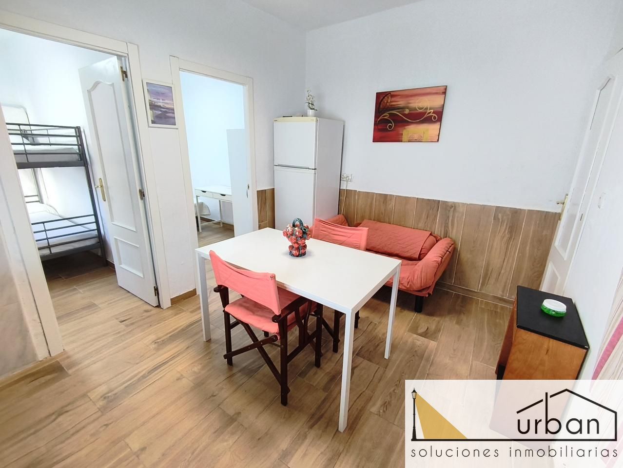 Piso en Calle Nuestra Señora de la O, Chipiona, Cádiz de 40 m2
