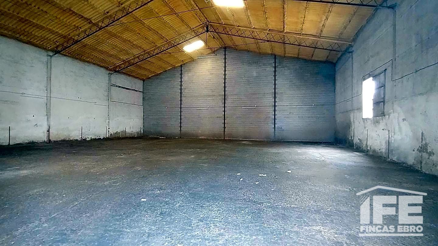 nave-industrial en alagon ·  €