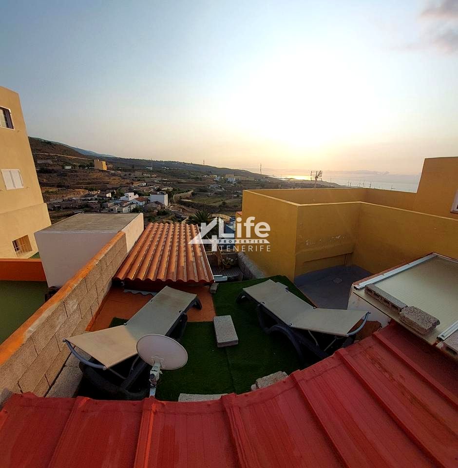 Casa / chalet en Calle San Bartolomé, El Rio, Arico de 250 m2