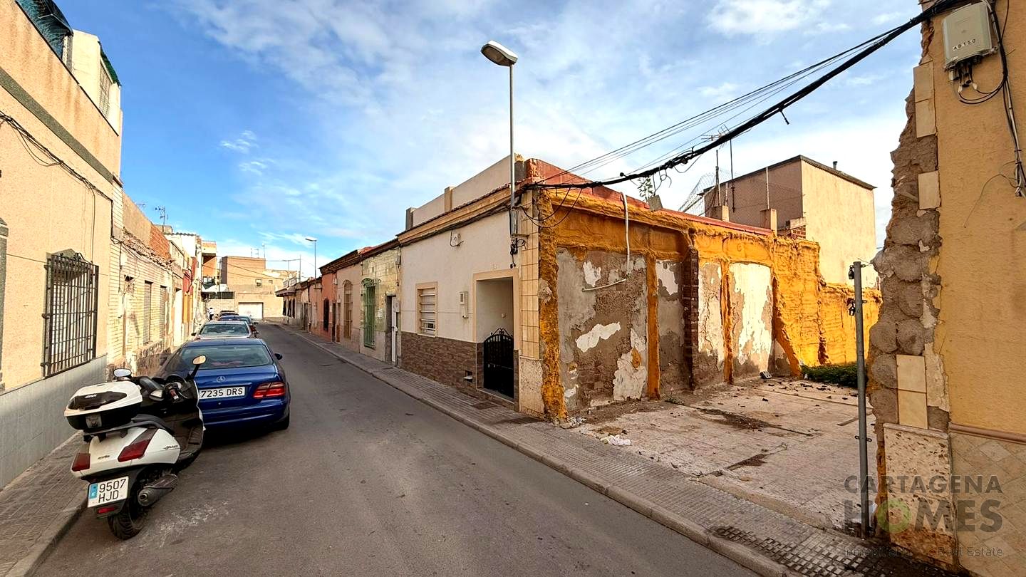 terrenos en cartagena · santa-lucia 29000€