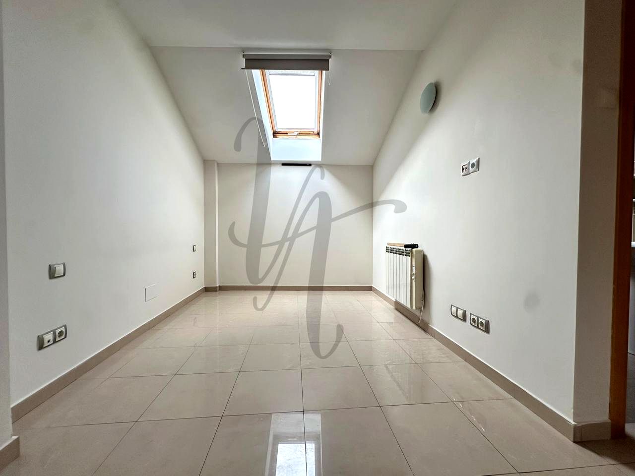 Flat in Calle de Jacoba Díaz Benito, El Molar, Madrid of 96 m2