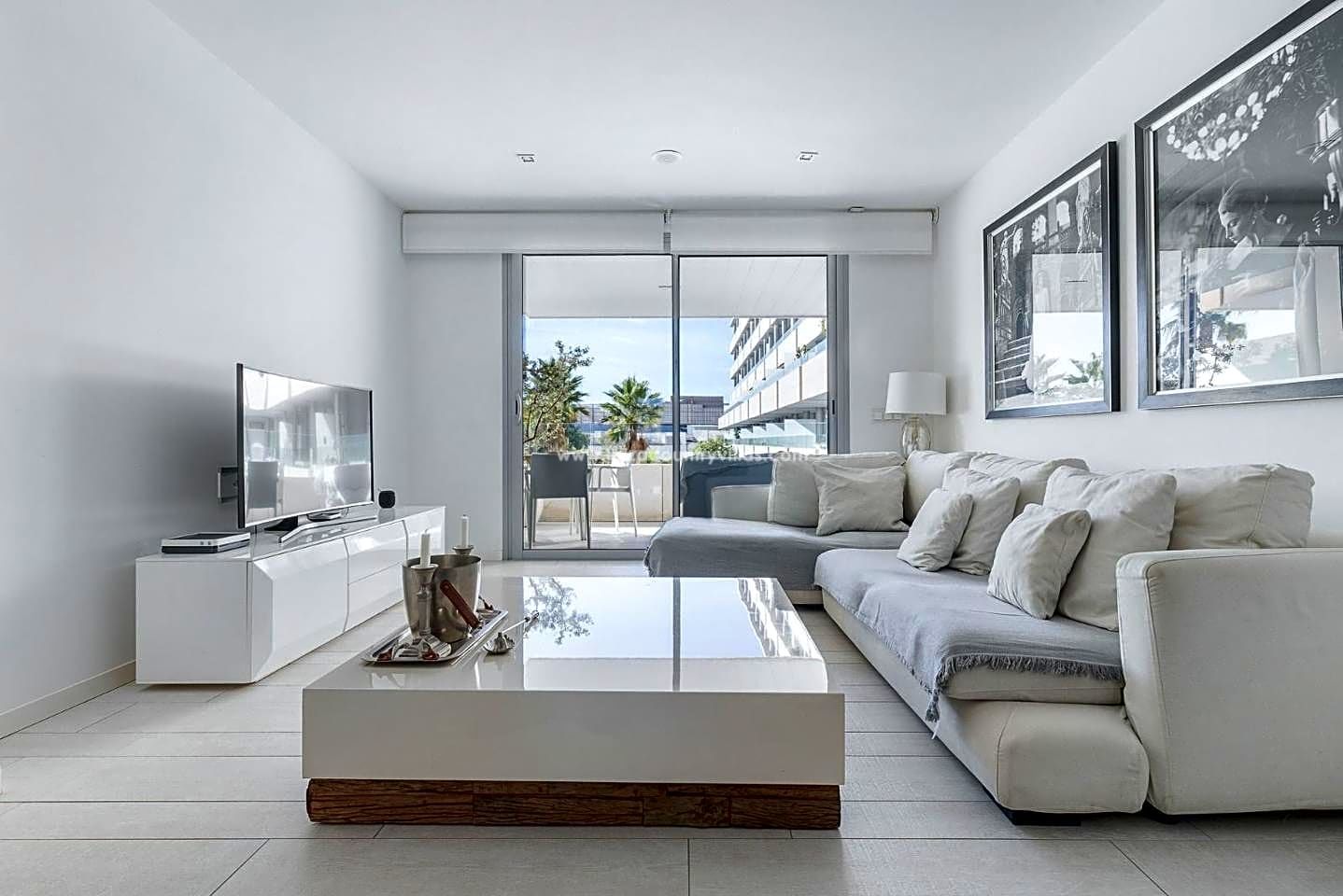 Stylish apartment located in the Marina Botafoch