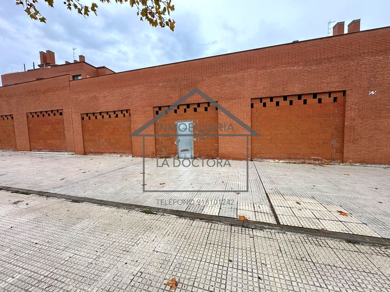 Oficina en Calle del Pino Silvestre, Navalcarnero, Madrid de 358 m2