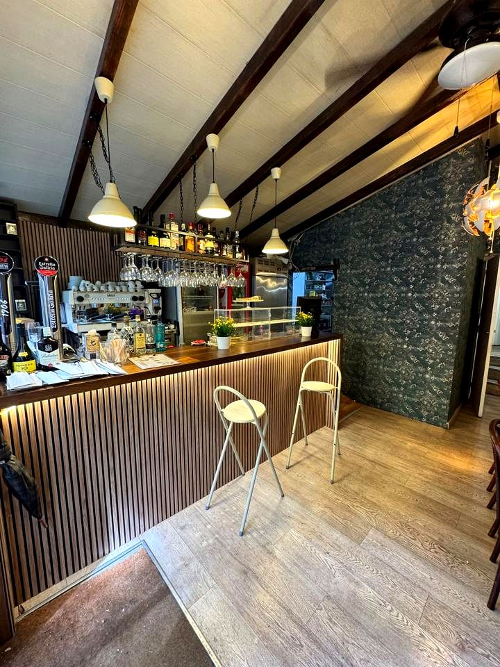 Local Comercial · Barcelona · 4 hab.