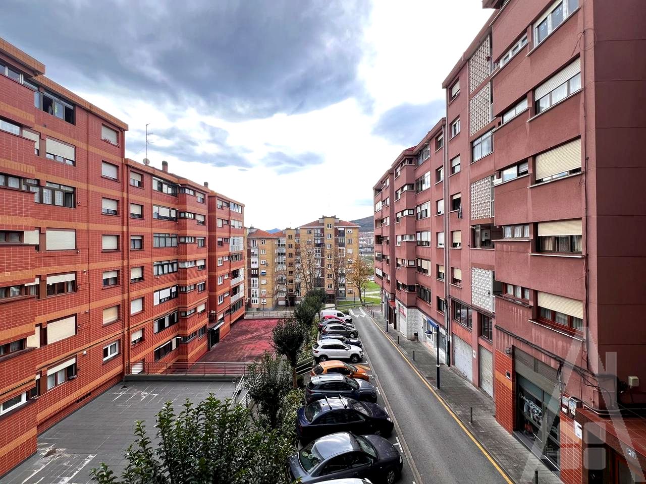 Piso en Avenida San Antonio, Etxebarri, Bizkaia de 91 m2
