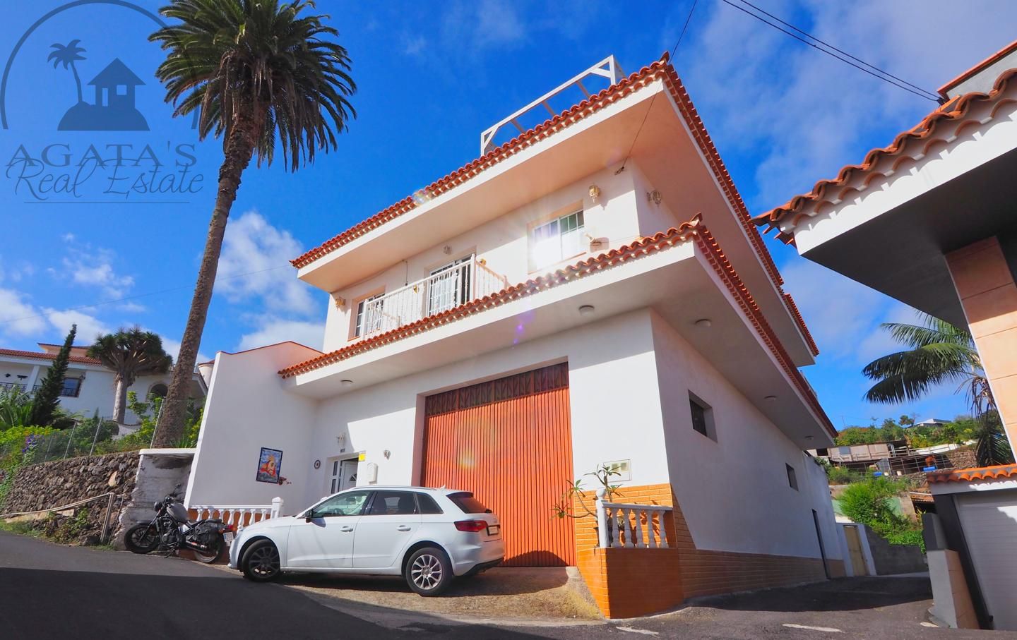 Casa / chalet en GENOVÉS, Santa Cruz de Tenerife de 247 m2