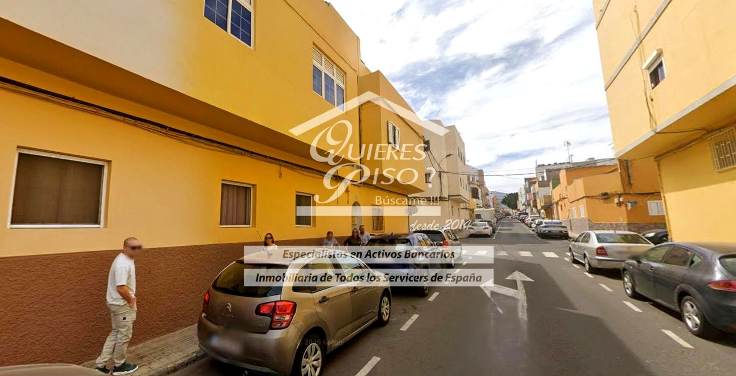 Piso en Calle Sevilla, Vecindario, Las Palmas de 95 m2