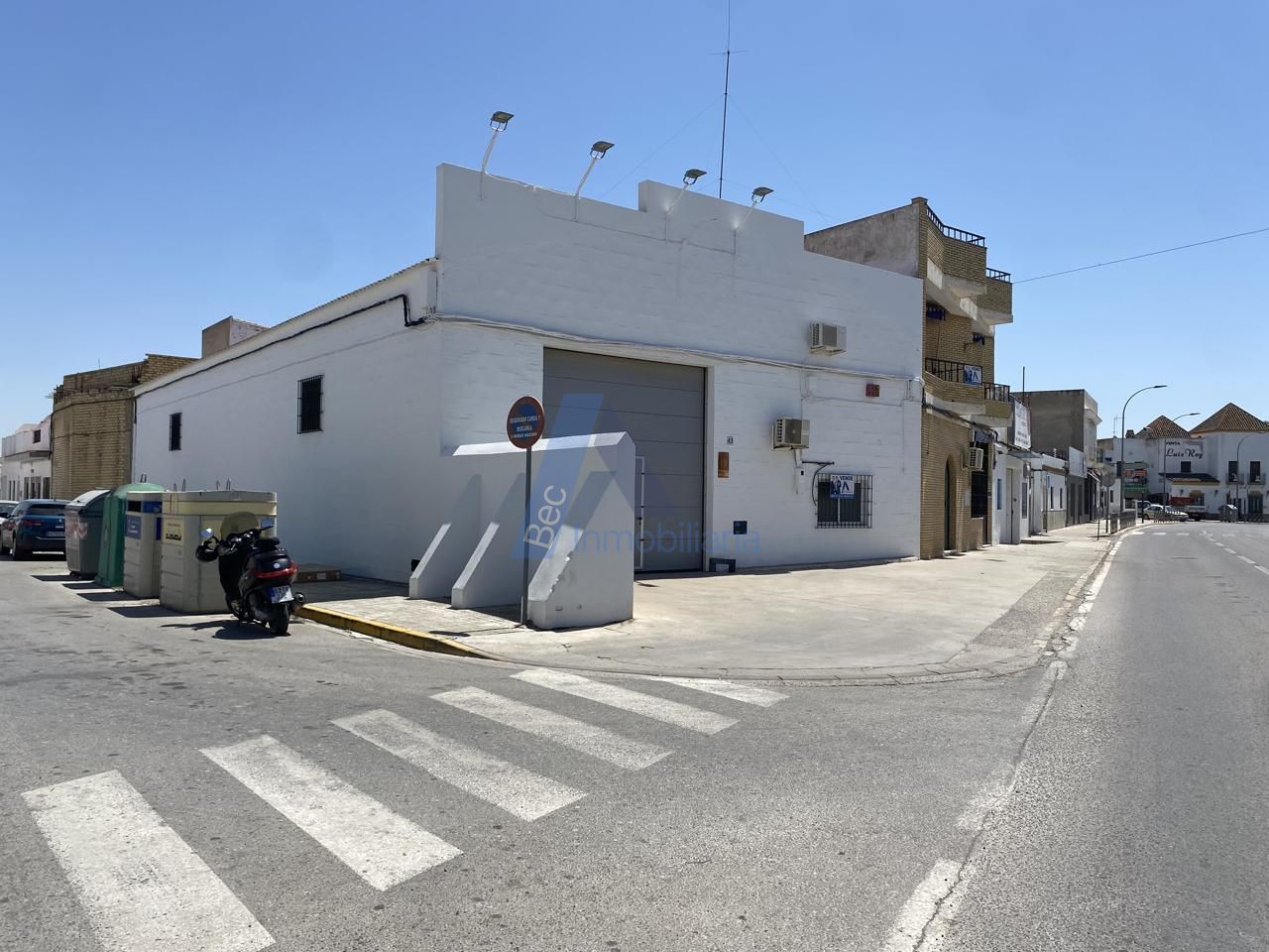 Nave industrial en Avenida José María Tomasetti, Lebrija, Sevilla de 333 m2