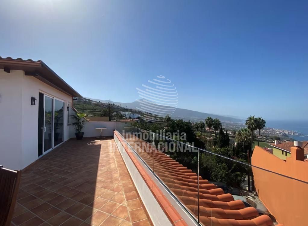 Casa / chalet en Carretera Nueva Corujera, Santa Úrsula, Santa Cruz de Tenerife de 548 m2