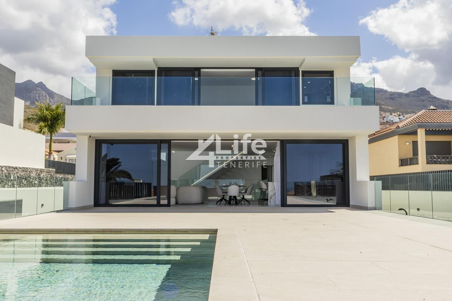 Casa / chalet en Calle el Sauce, Costa Adeje, Adeje de 498 m2
