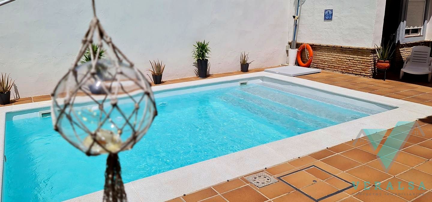 Casa / chalet en Calle Príncipe Felipe, Espartinas, Sevilla de 177 m2