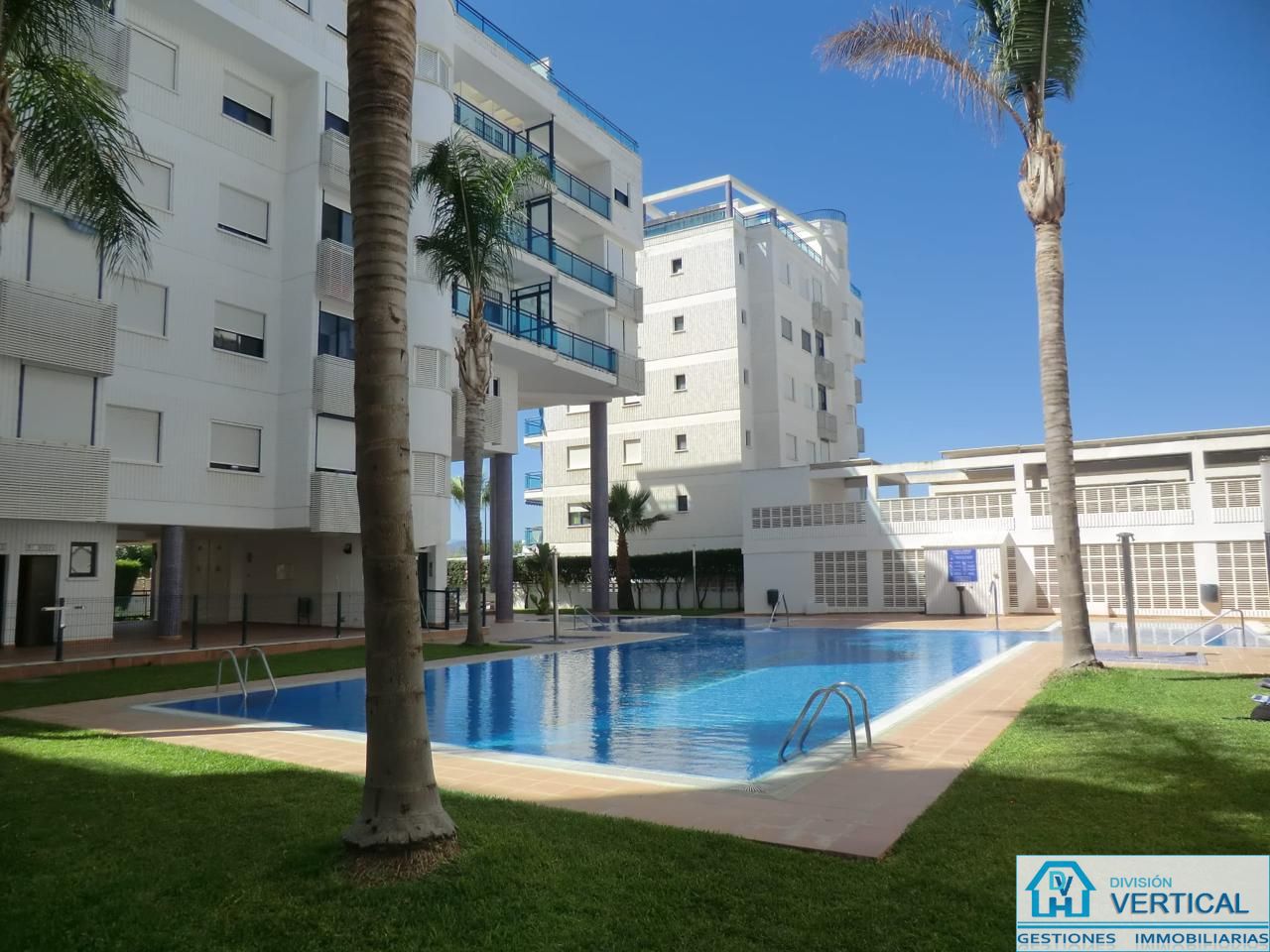 Flat in Avinguda Roger de Llúria, Daimús, Valencia of 70 m2