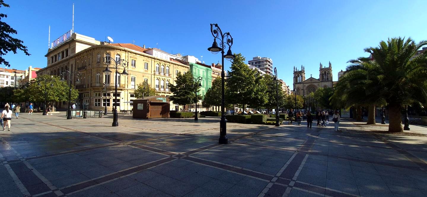 Piso en Paseo Begoña 22, Gijón, Asturias de 85 m2