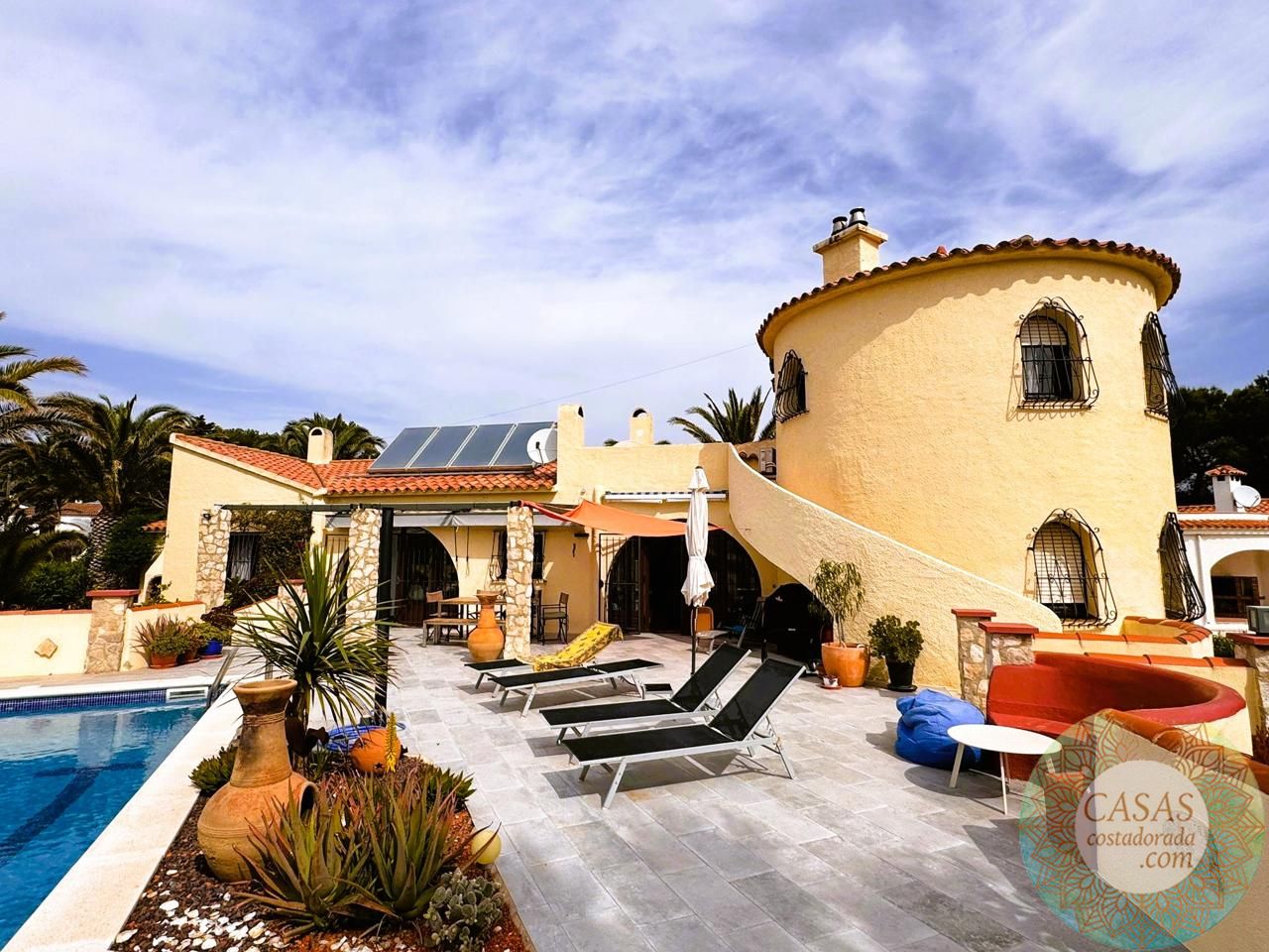 Villa in L'Ametlla de Mar, Tarragona of 254 m2
