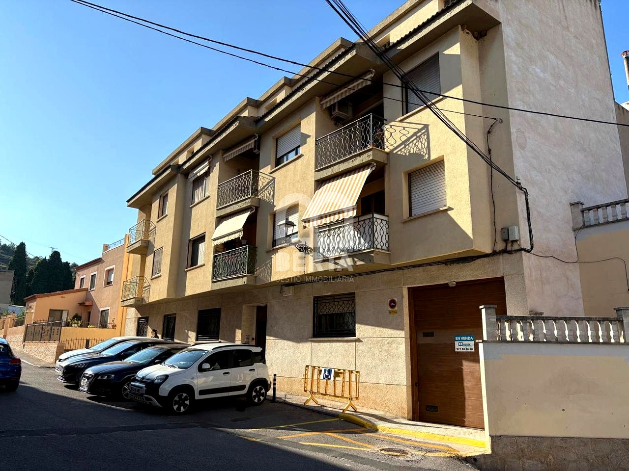 Plaza de parking en Passeig Sant Isidre, El Pont d'Armentera, Tarragona de 340 m2
