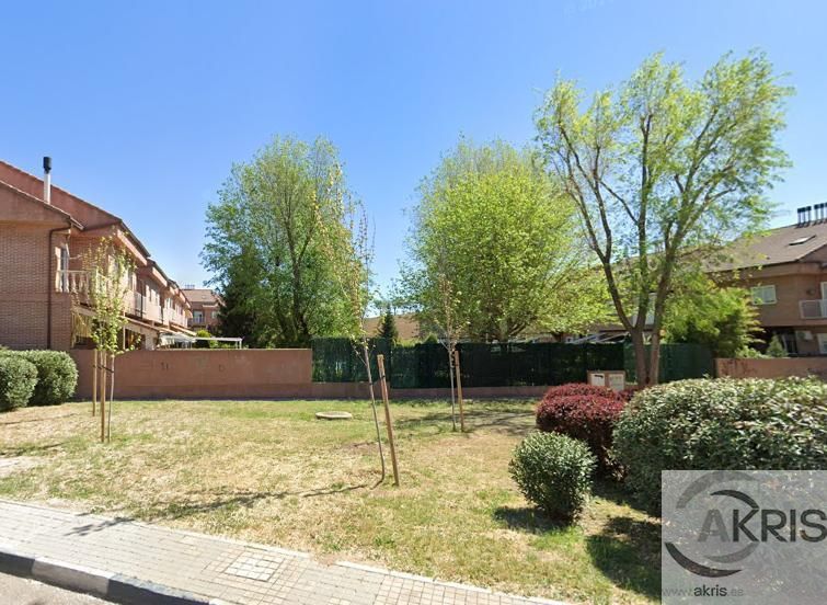 Casa / chalet en Calle Medina Azahara, Villalbilla, Madrid de 192 m2