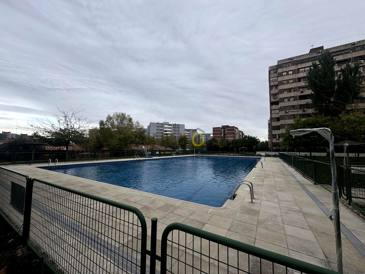 Piso en Calle de Holanda, Fuenlabrada, Madrid de 87 m2