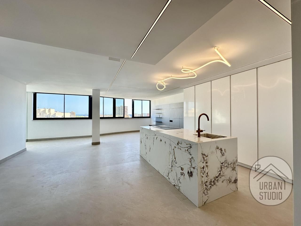 Piso en Carrer Esportista Juan Matos, Alacant, Alicante de 127 m2