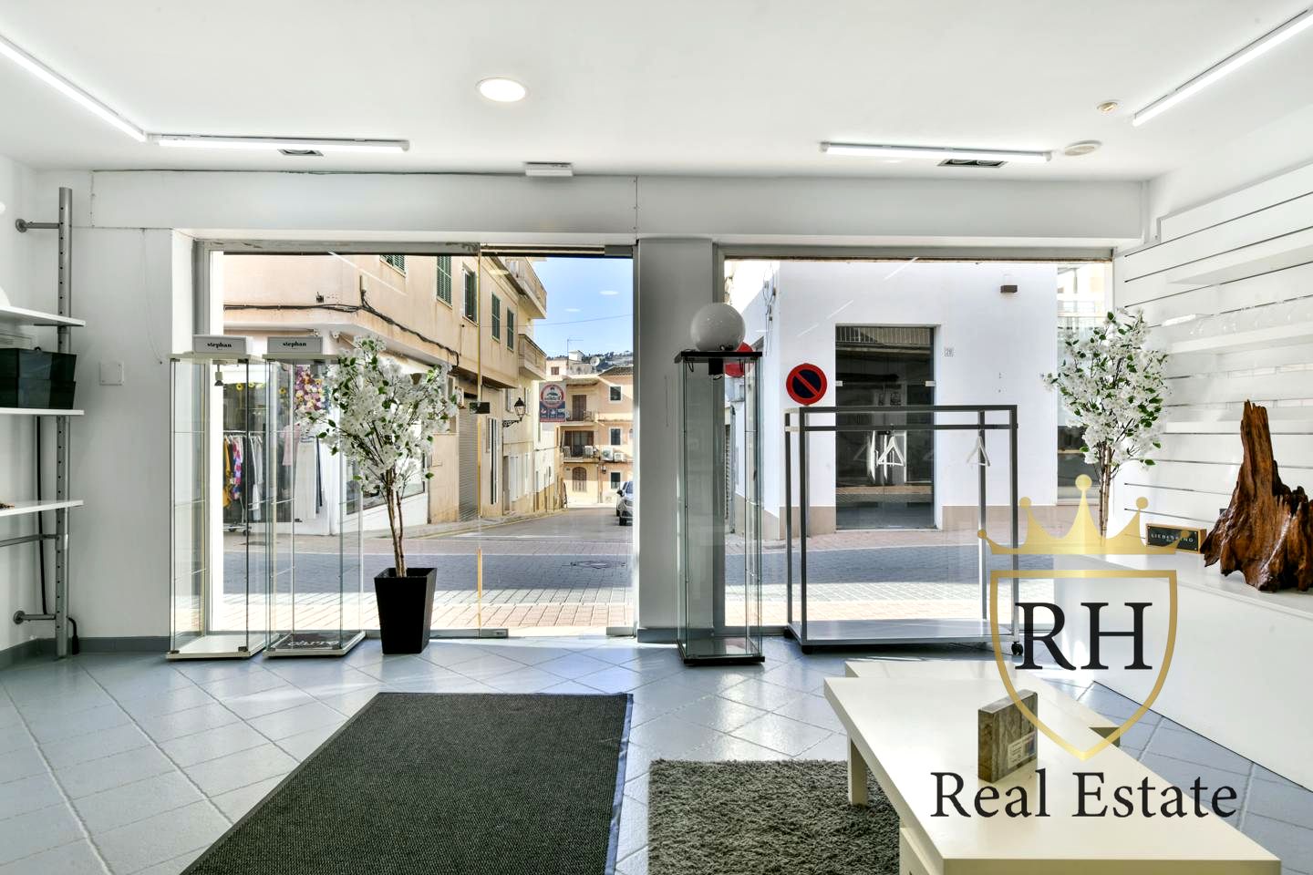 Local en Carrer de Isaac Peral, Port d'Andratx, Illes Balears de 100 m2