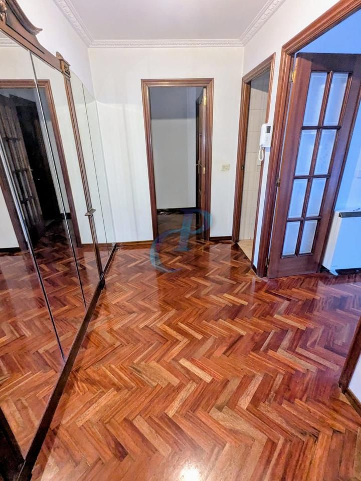 Piso en Ronda de Outeiro, A Coruña, La Coruña de 133 m2